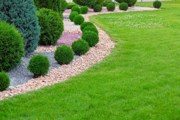 Edging Stones Installation in Palm City