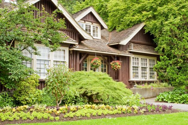 Log Home Landscaping in Palm City