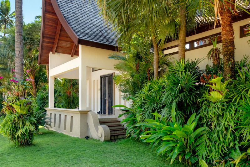 Tropical Landscaping